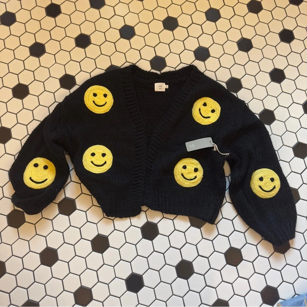 NWT Smiley cardigan - Picture 1 of 2